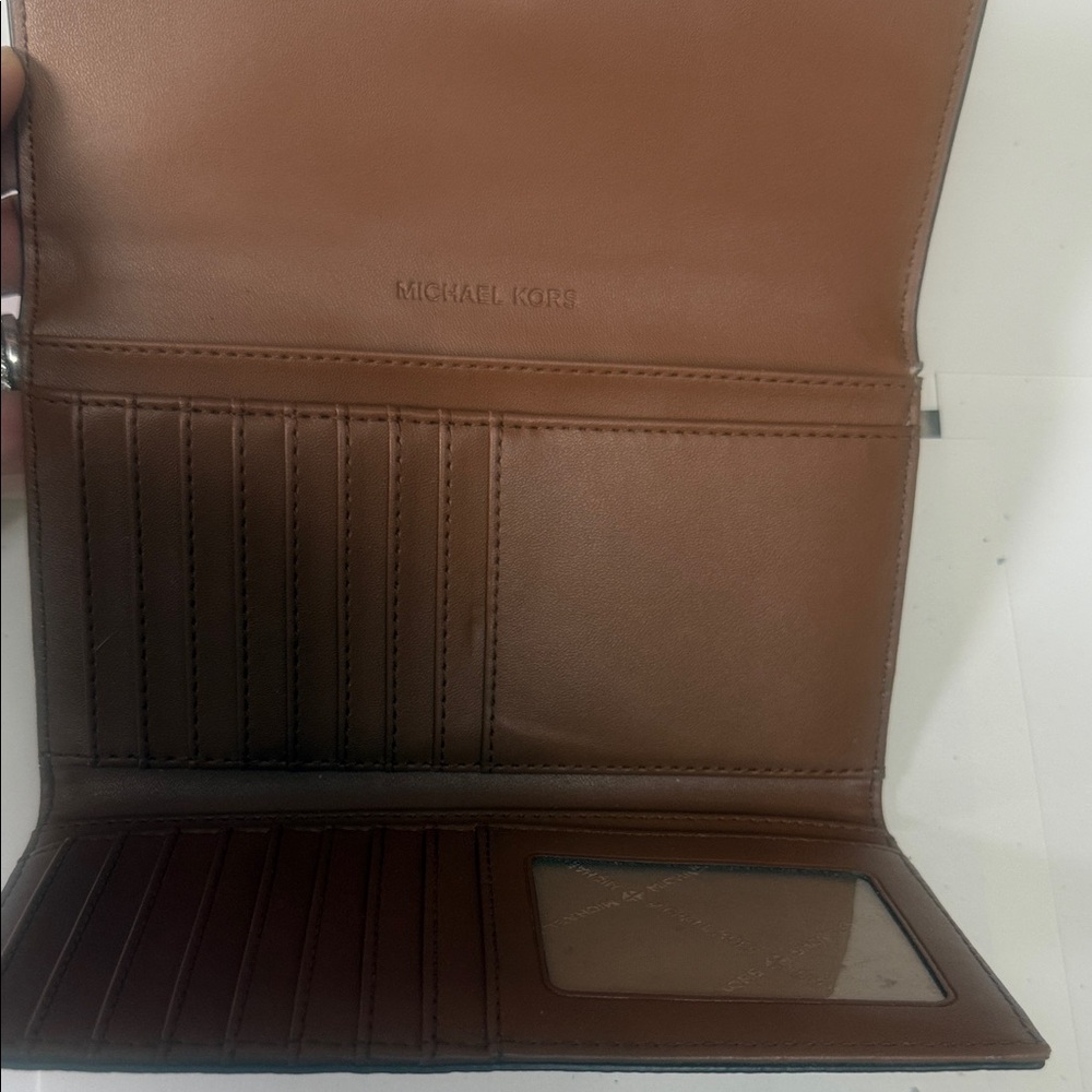 Michael Kors Cream and Tan Tote with Gold Details - Picture 4 of 5